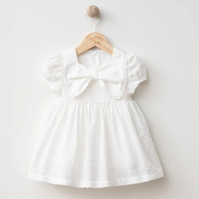 שמלה לבנה יפיפייה עם פפיון גדול מבית MYMIO